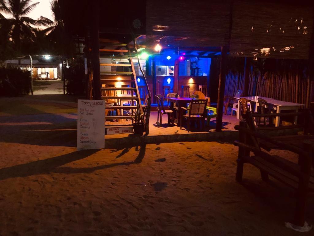 Nilaveli Sheen Coast تريكونامالاي المظهر الخارجي الصورة