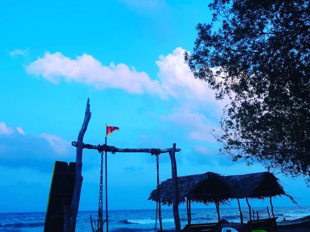 Nilaveli Sheen Coast تريكونامالاي المظهر الخارجي الصورة